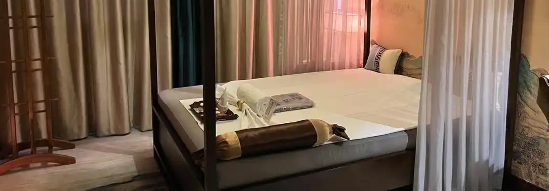 成都温江Xinxi养生会馆高端养生馆